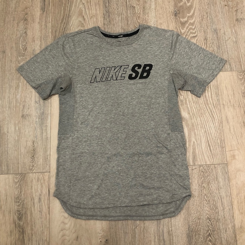 Nike SB T-shirt